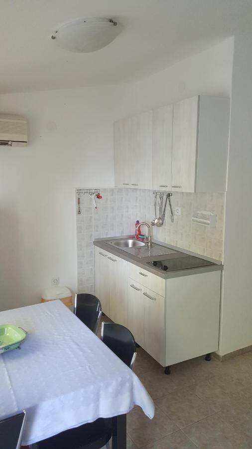 Apartment Viktor سالي المظهر الخارجي الصورة